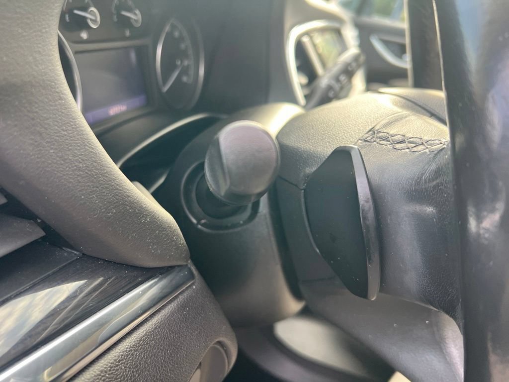 Used 2020 Buick Enclave Essence FWD image 27
