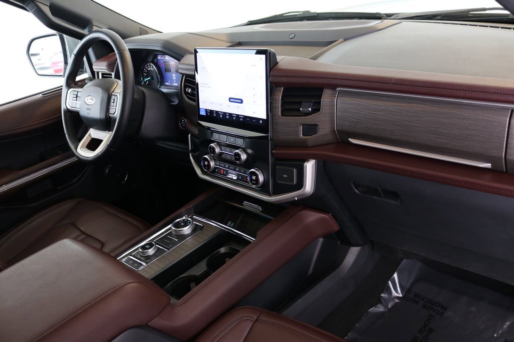 Used 2024 Ford Expedition Max Limited image 45