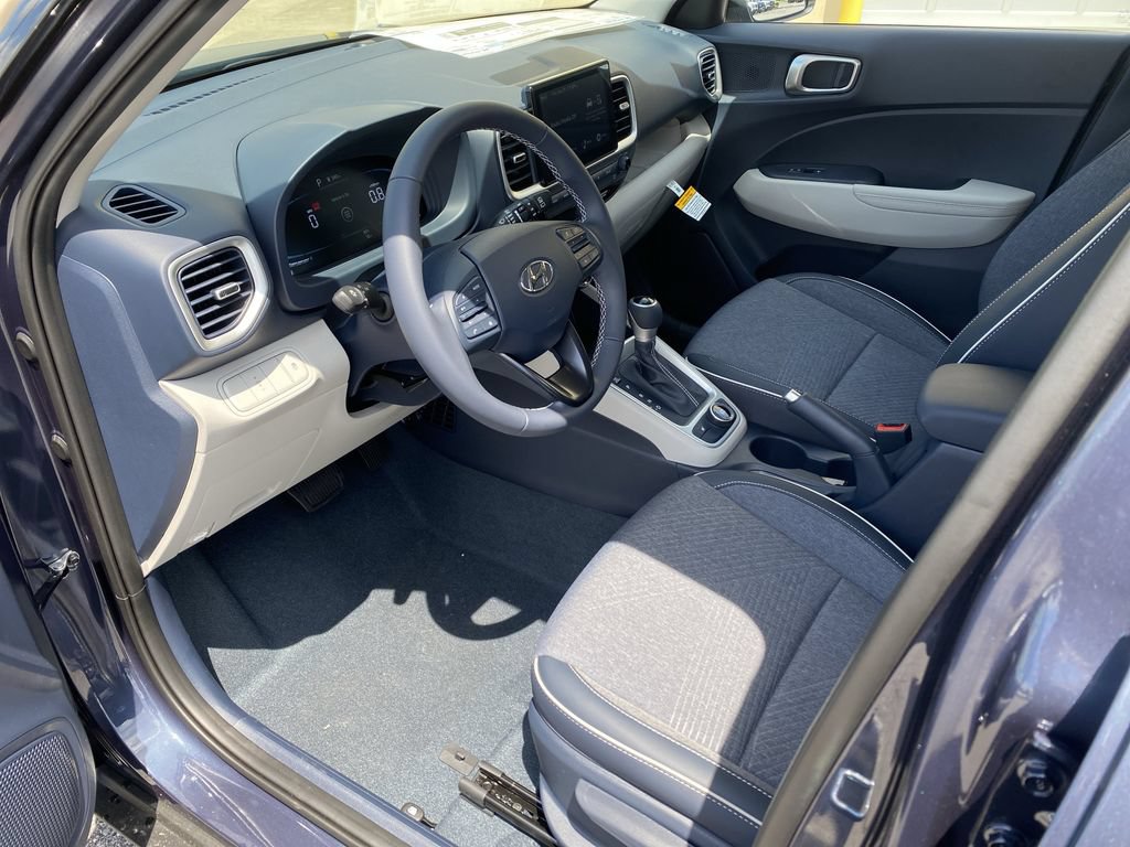 New 2026 Hyundai Venue SEL FWD image 10