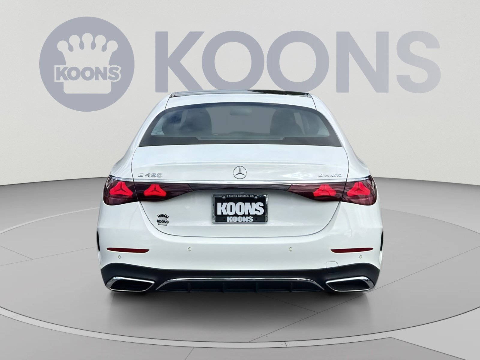 Used 2025 Mercedes-Benz E 450 4MATIC Sedan image 10