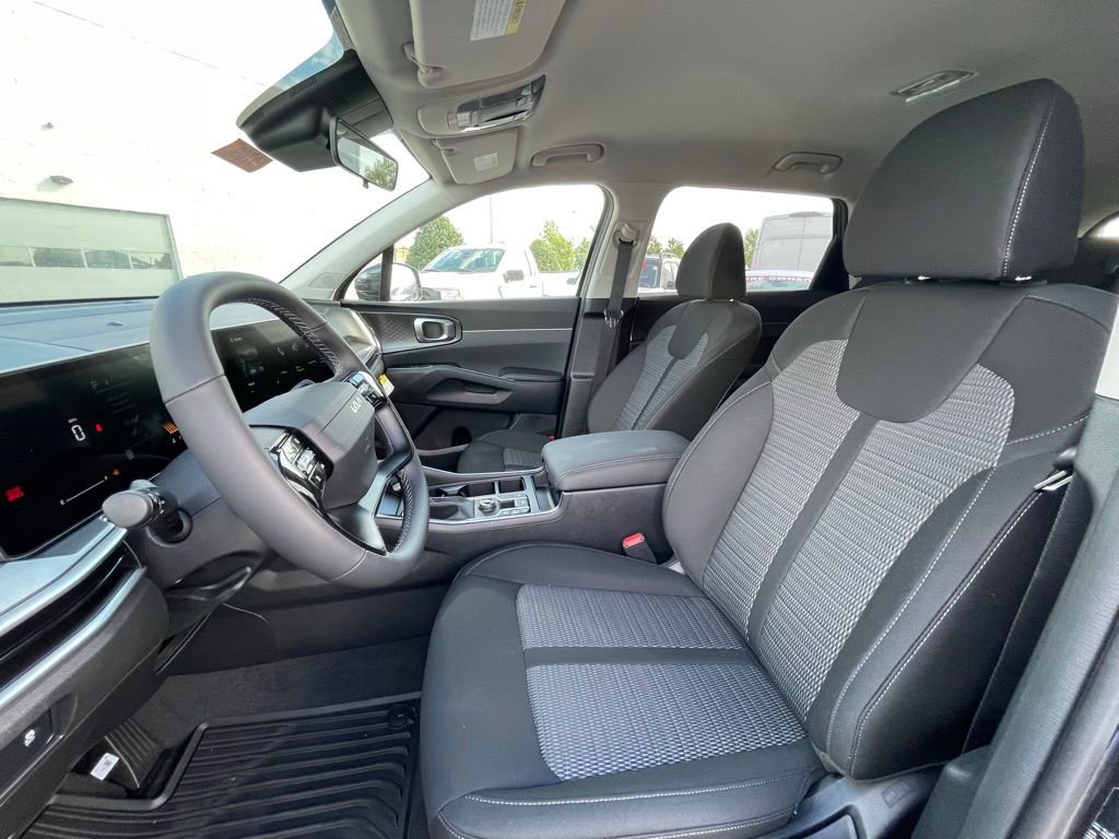 New 2026 Kia Sorento LX FWD image 22