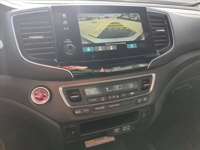 Used 2023 Honda Passport TrailSport image 14