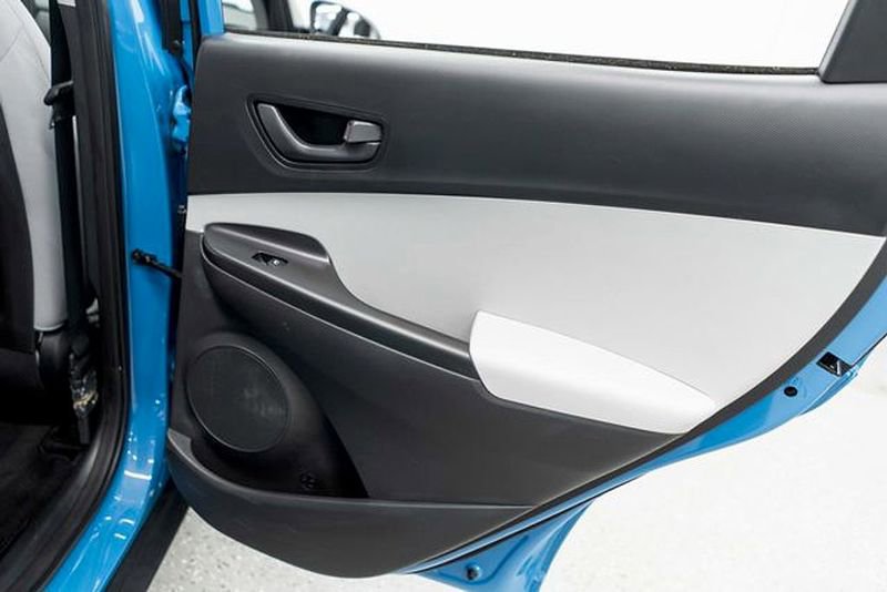 Used 2023 Hyundai Kona SEL image 24