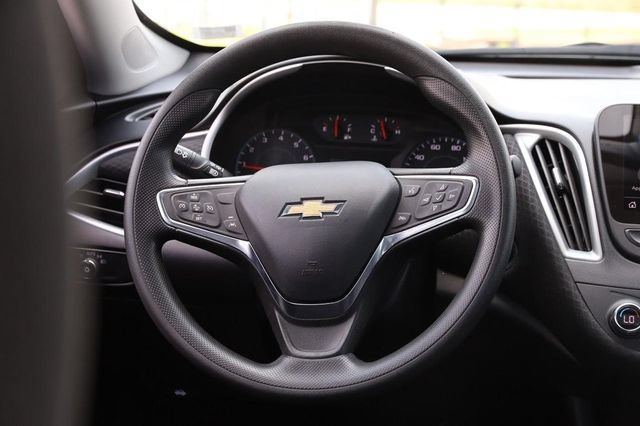 Used 2024 Chevrolet Malibu LT FWD image 25