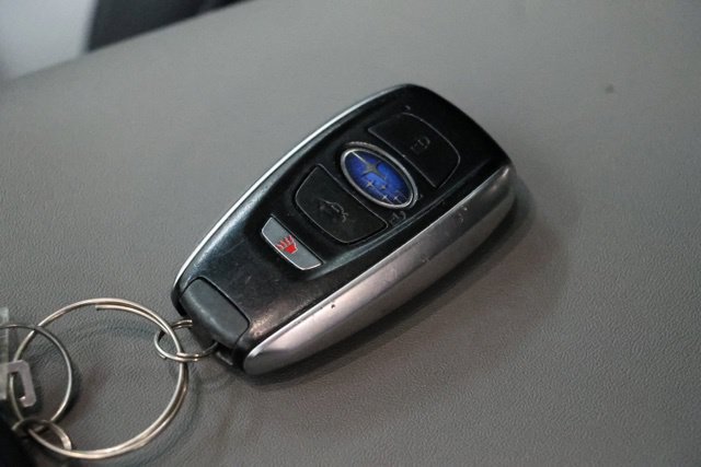 Used 2022 Subaru Outback Limited AWD/4WD image 41