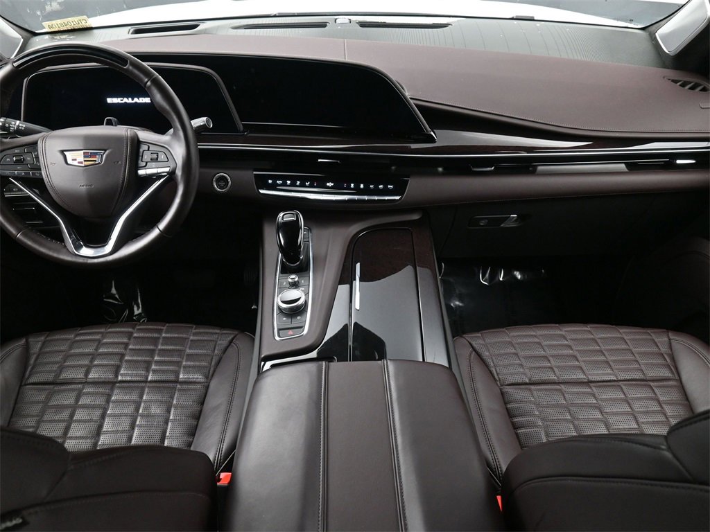 Certified 2023 Cadillac Escalade ESV Sport Platinum image 4