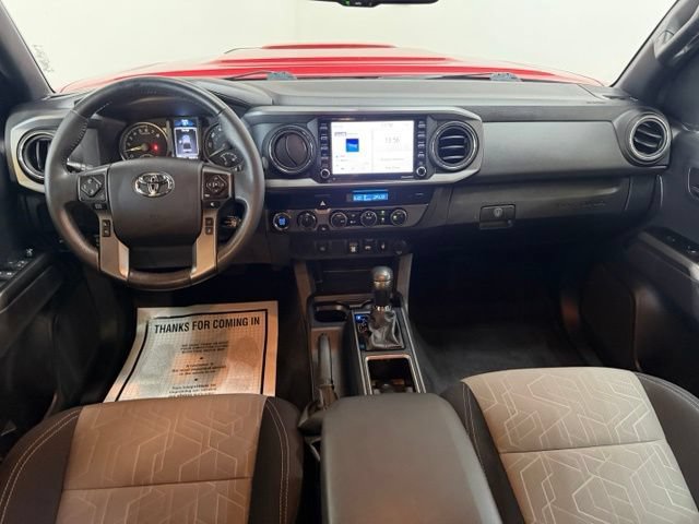 Used 2022 Toyota Tacoma TRD Sport AWD/4WD image 37