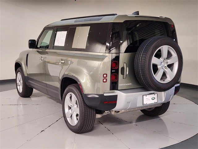 Used 2025 Land Rover Defender 110 S image 6