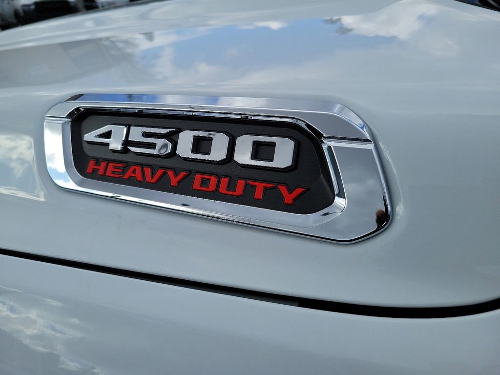New 2024 RAM 4500 Tradesman w/ Chrome Appearance Group image 17