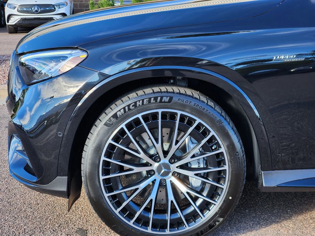 New 2026 Mercedes-Benz GLC 43 AMG 4MATIC Coupe image 9