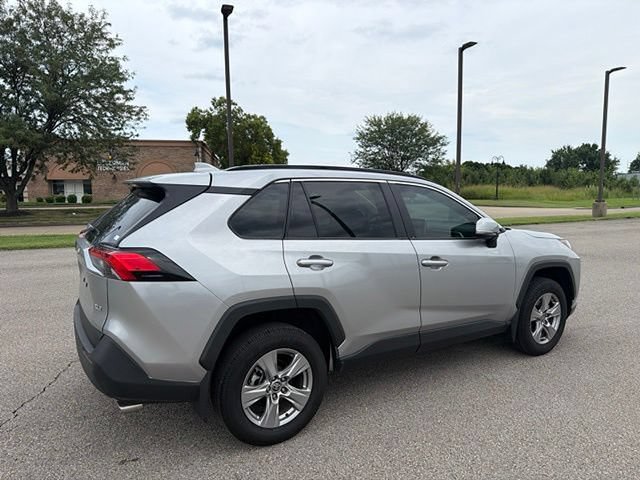 Used 2025 Toyota RAV4 XLE w/ Convenience Package FWD image 14