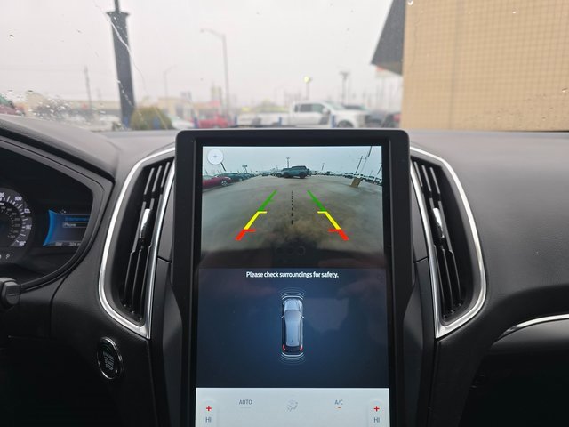 Certified 2024 Ford Edge Titanium image 16