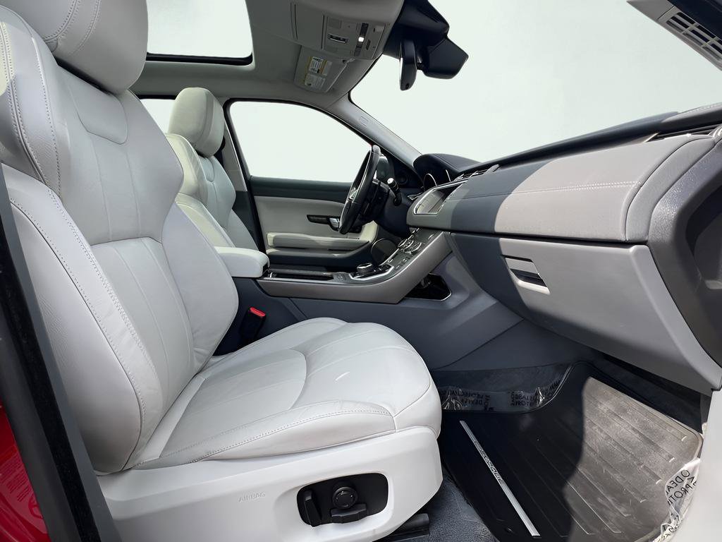 Used 2018 Land Rover Range Rover Evoque SE Premium AWD/4WD image 27