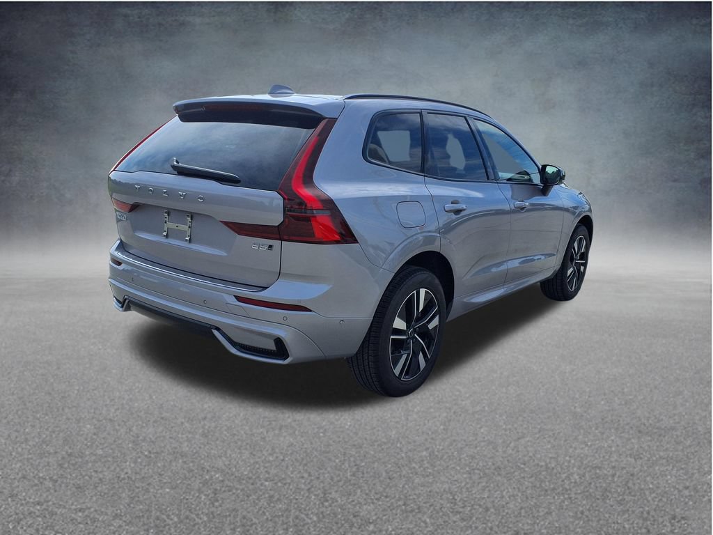 New 2026 Volvo XC60 B5 Plus w/ Protection Package Premier AWD/4WD image 7