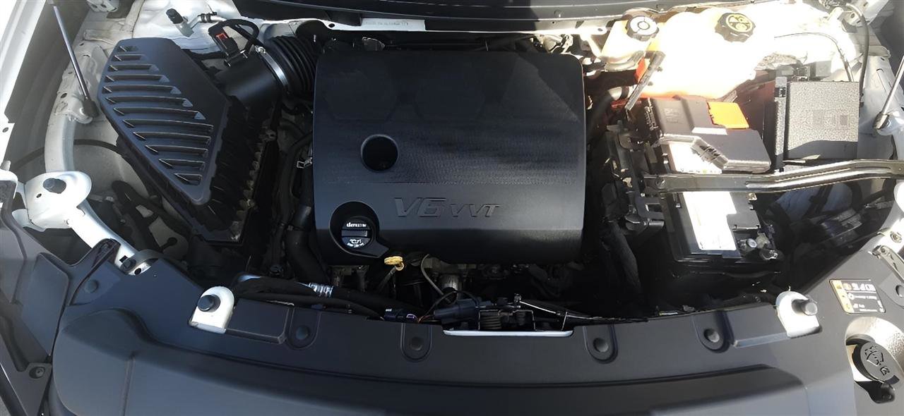 Used 2018 Chevrolet Traverse LT AWD/4WD image 38