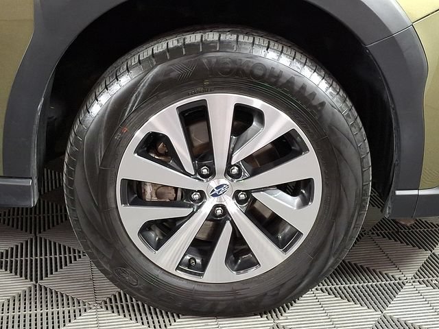 Used 2024 Subaru Outback Premium w/ Popular Package #1A AWD/4WD image 11