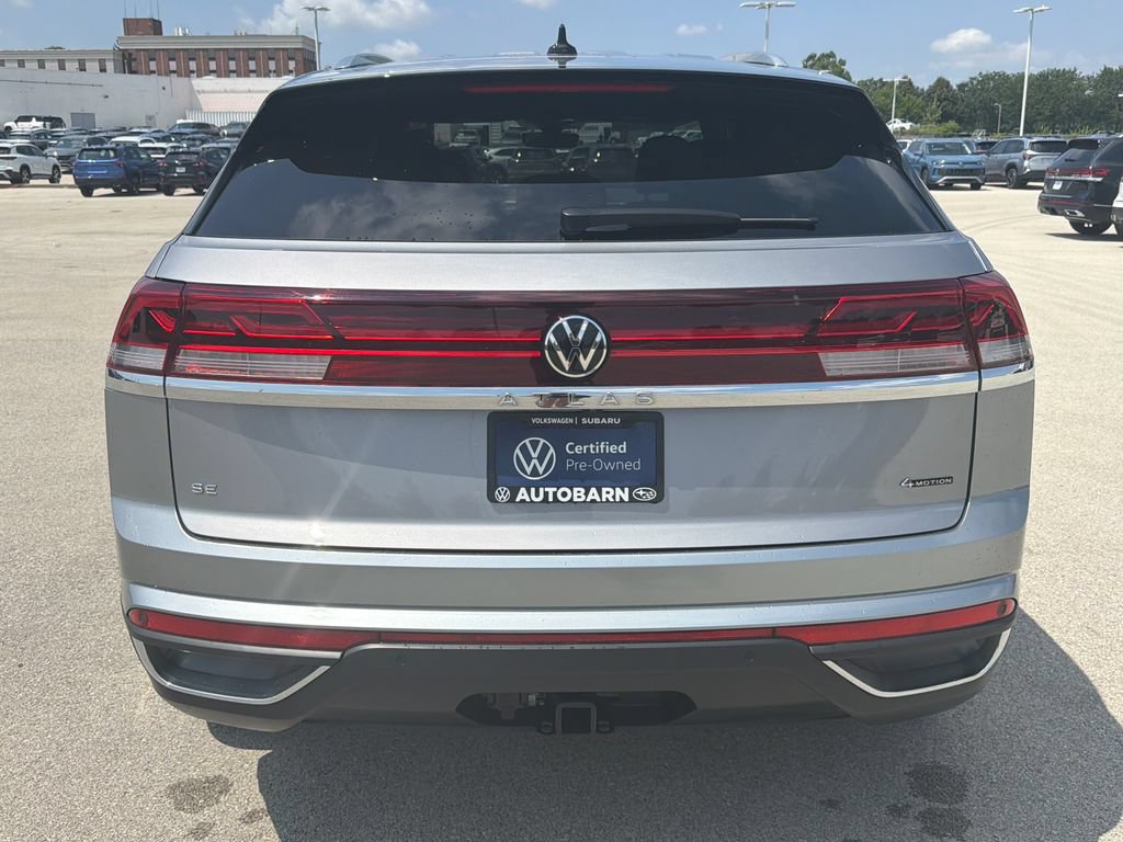 Certified 2024 Volkswagen Atlas Cross Sport SE AWD/4WD image 5