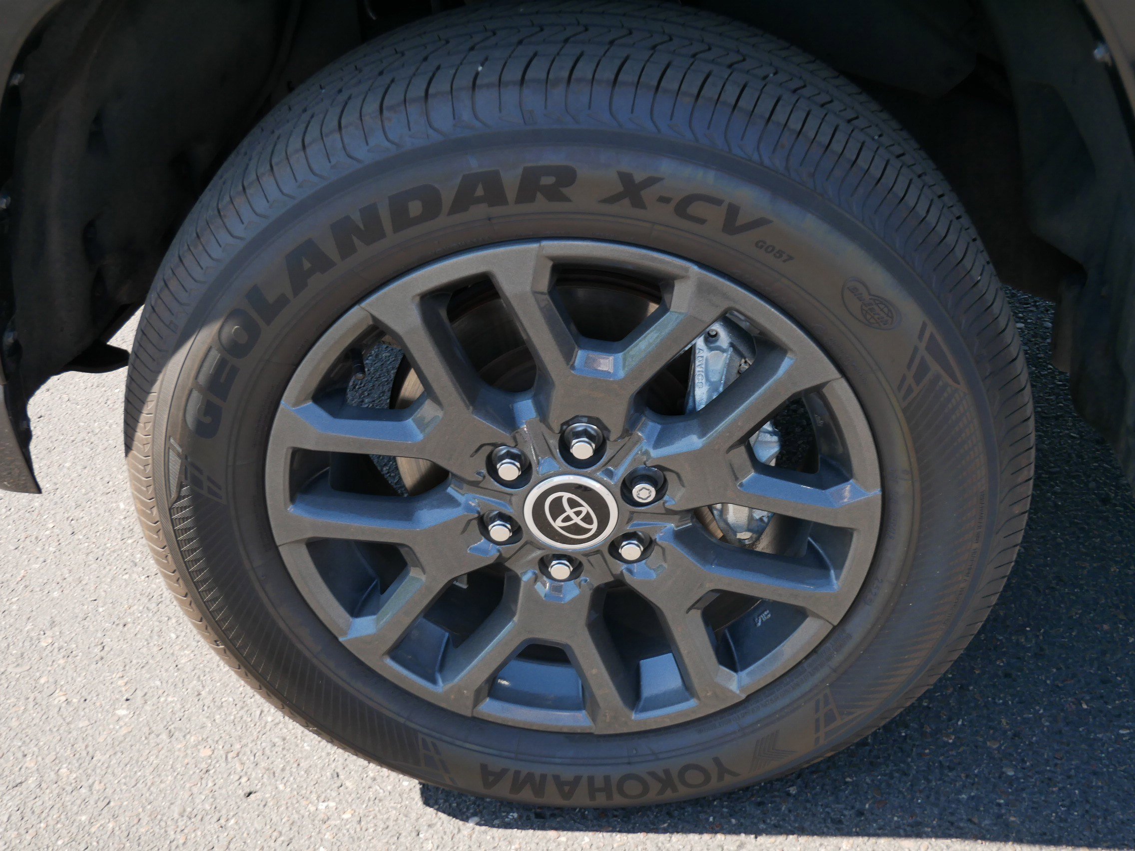 Used 2023 Toyota Tundra Platinum AWD/4WD image 15