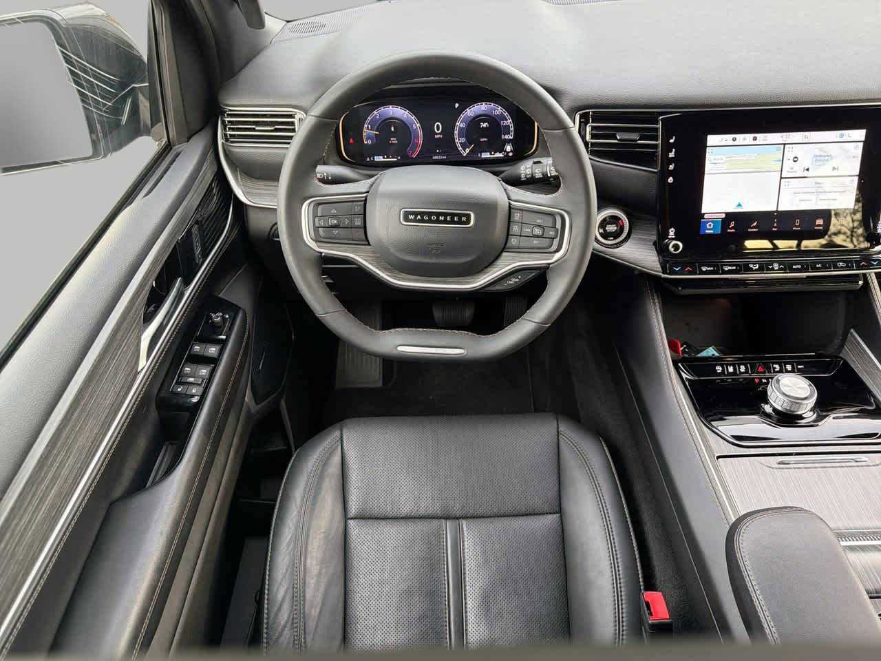 Used 2024 Jeep Wagoneer Series II w/ Flexible Seating Group image 12