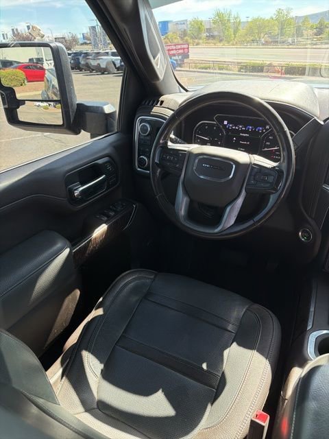 Used 2020 GMC Sierra 2500 Denali w/ Denali Ultimate Package image 14