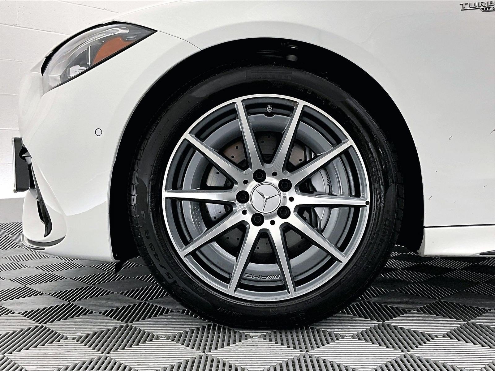 Used 2026 Mercedes-Benz C 43 AMG 4MATIC Sedan image 8