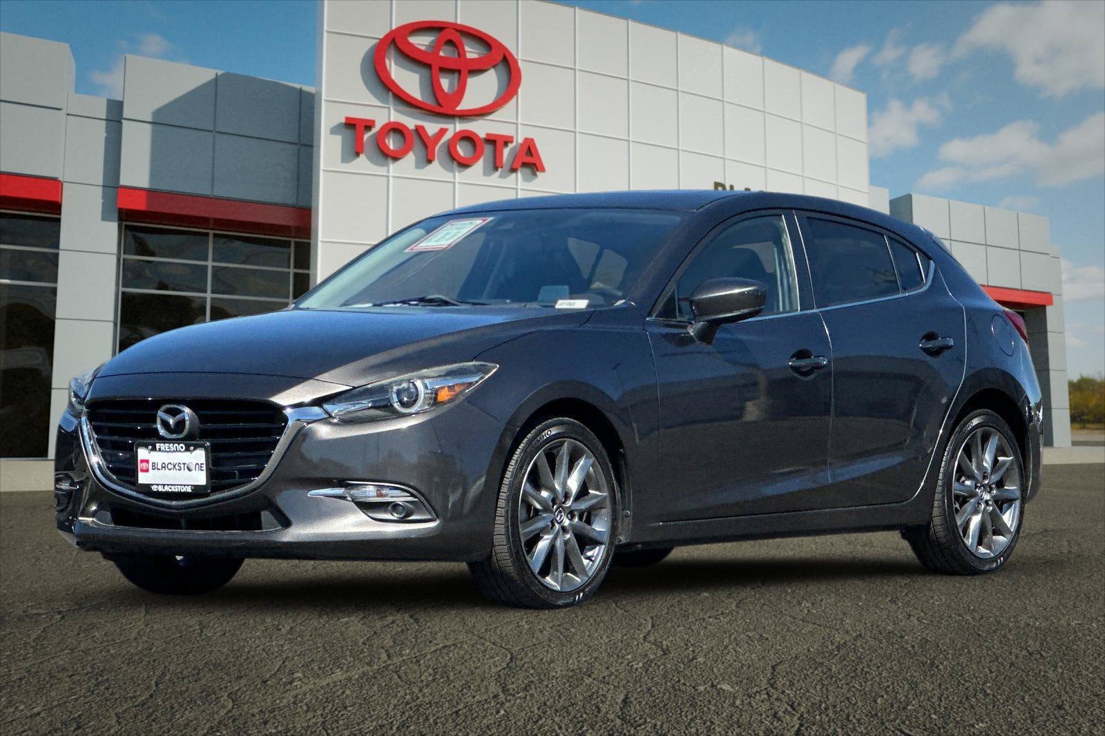 Used 2018 MAZDA MAZDA3 Grand Touring FWD image 7
