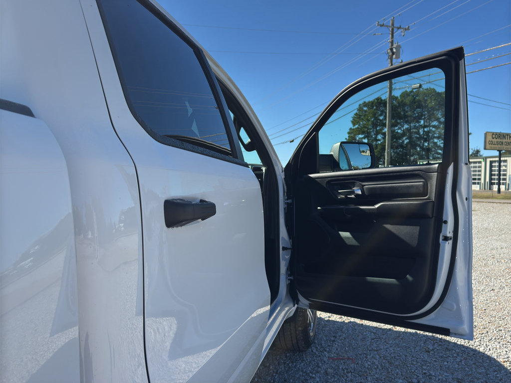 New 2026 RAM 1500 Express AWD/4WD image 19