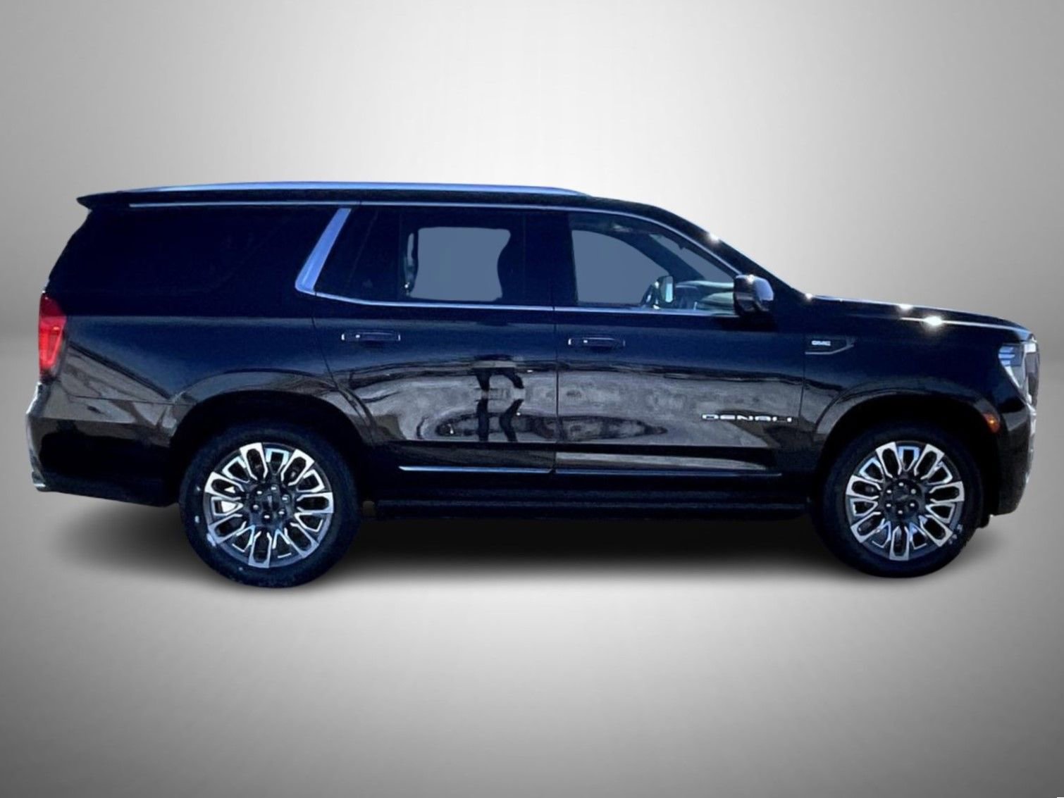 Used 2023 GMC Yukon Denali Ultimate image 4
