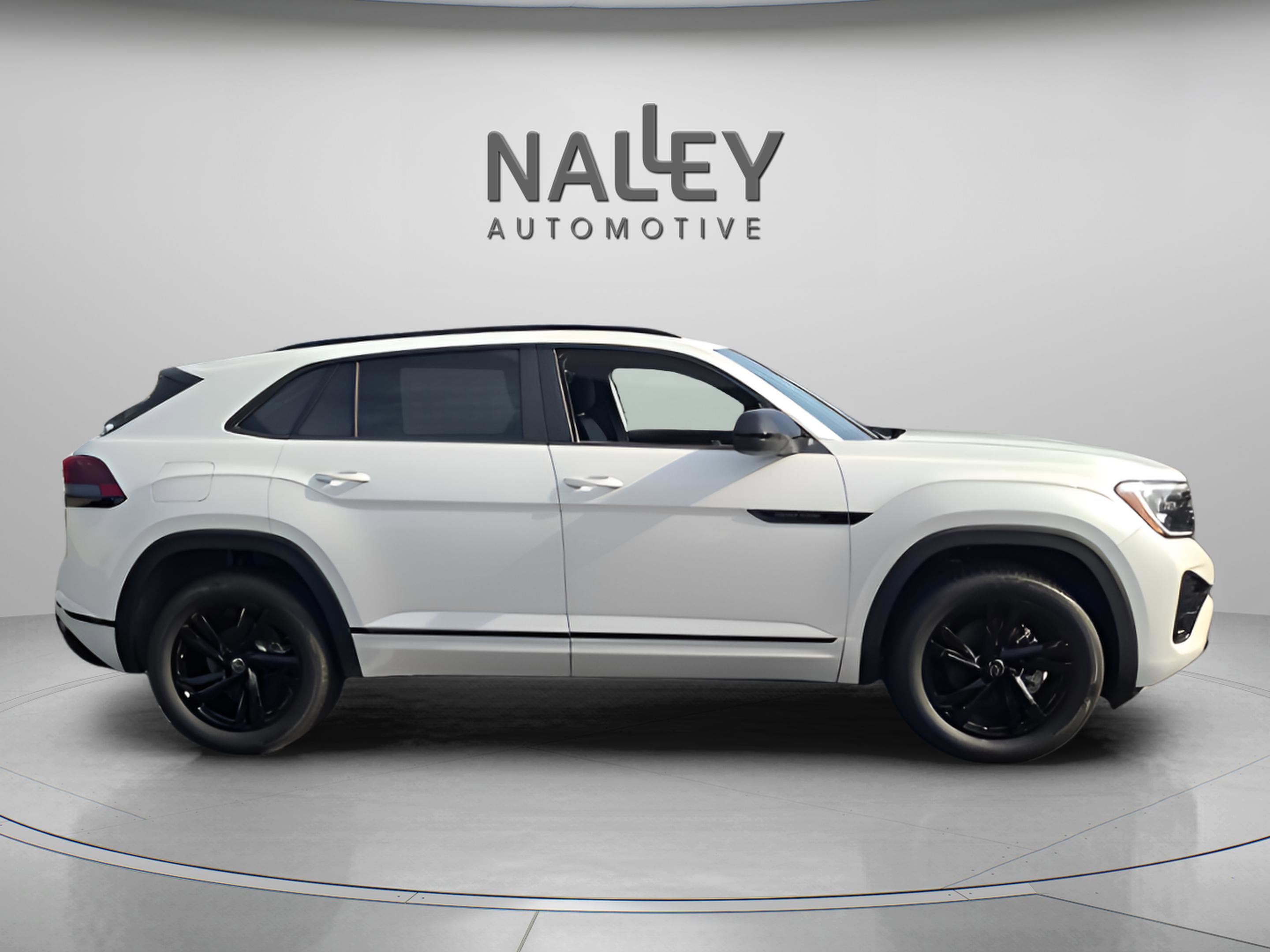 New 2026 Volkswagen Atlas Cross Sport SEL R-Line image 13