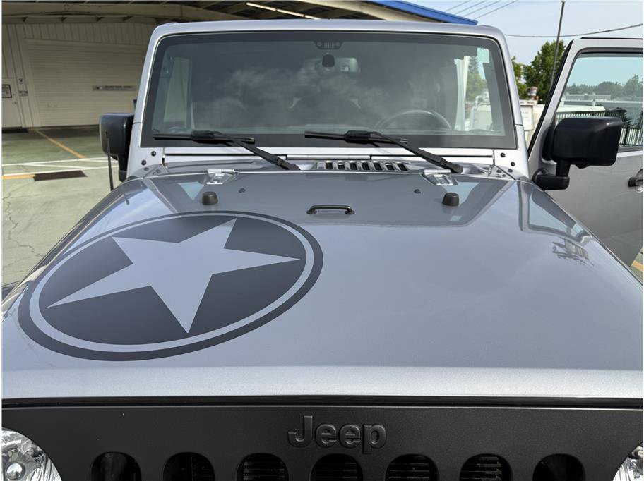 Used 2016 Jeep Wrangler Unlimited Sport AWD/4WD image 33