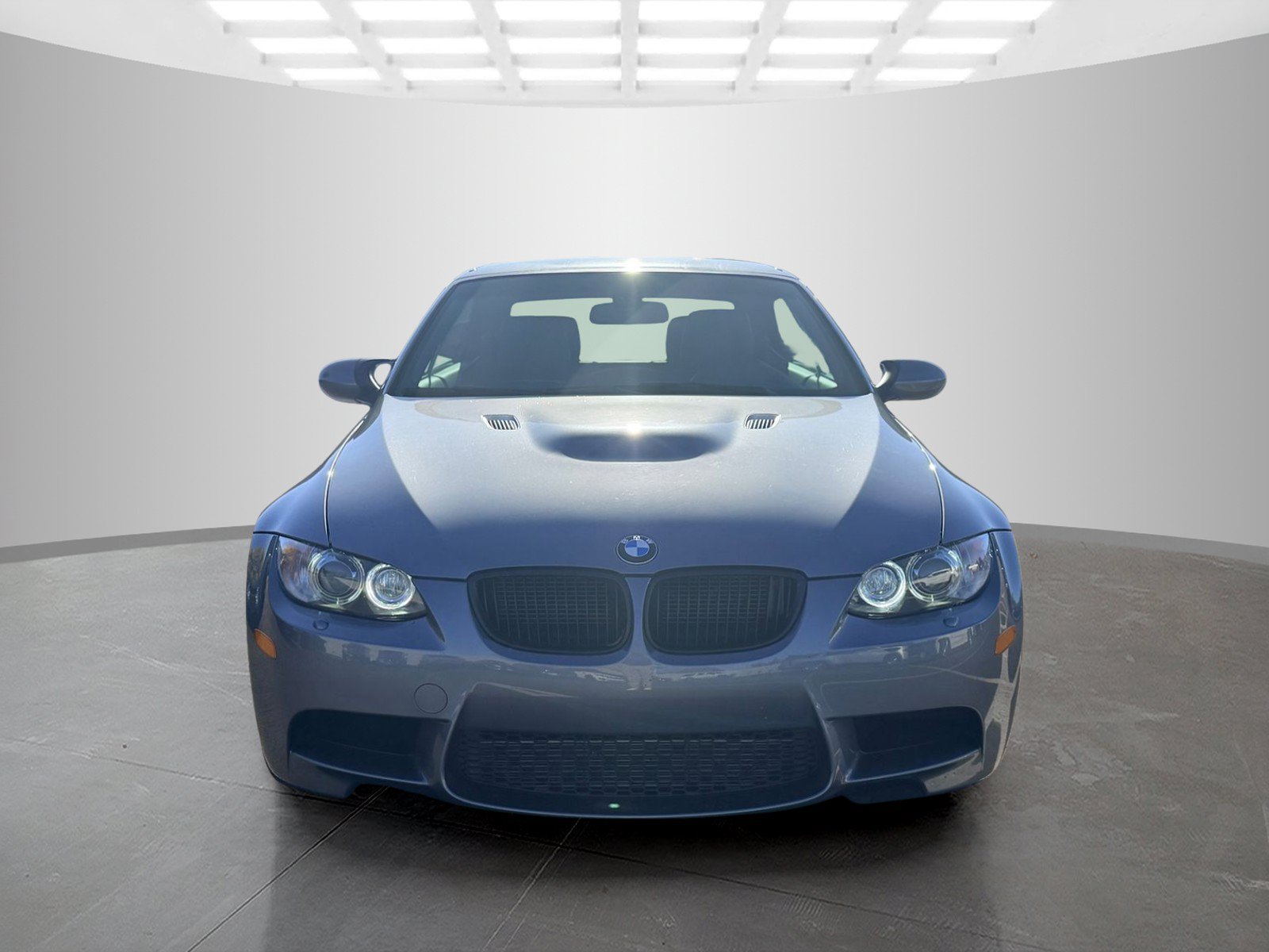 Used 2011 BMW M3 Convertible RWD image 2
