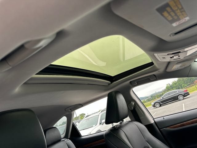 Used 2020 Lexus RX 350L FWD w/ Premium Package image 34