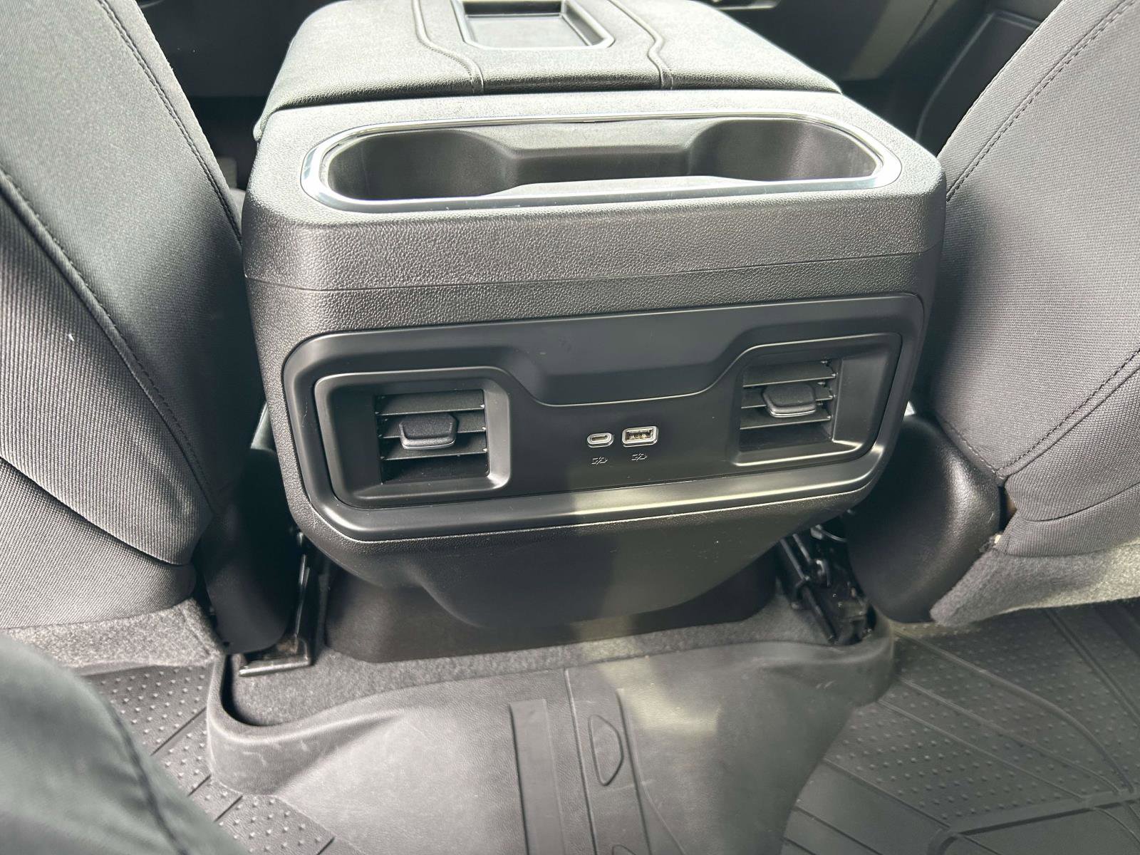 Used 2022 Chevrolet Silverado 1500 RST image 15