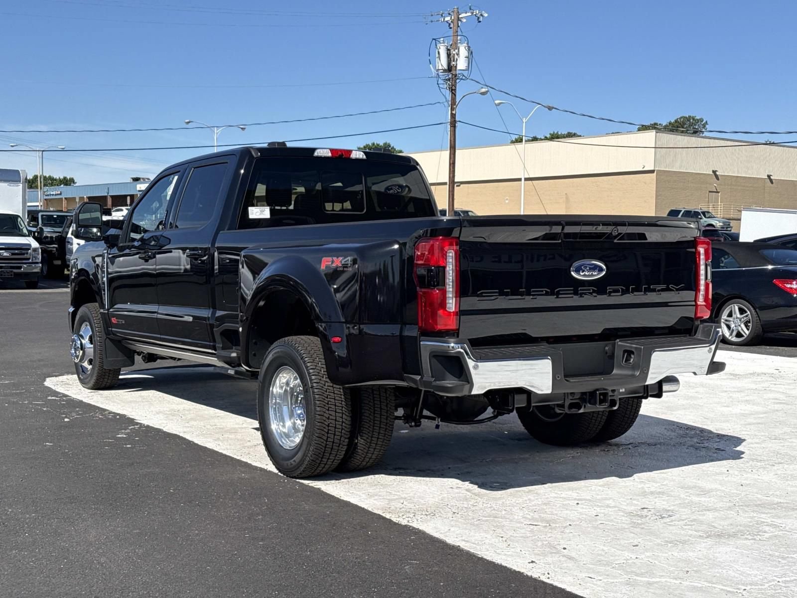 New 2026 Ford F350 Lariat w/ Lariat Ultimate Package AWD/4WD image 5