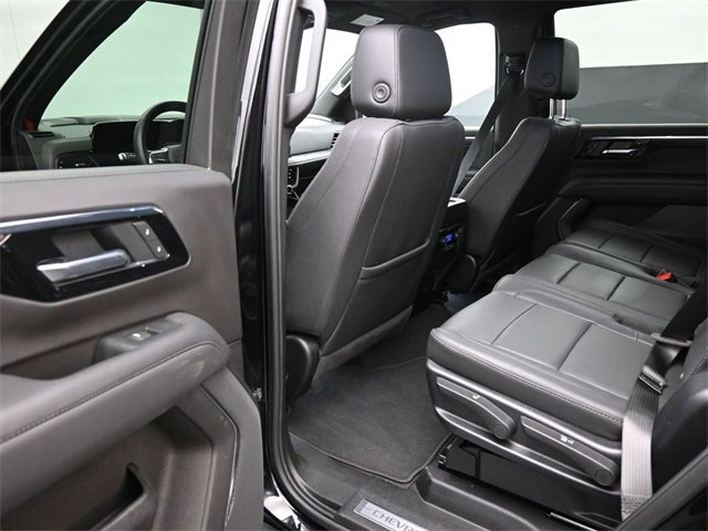 Used 2025 Chevrolet Tahoe Z71 image 15