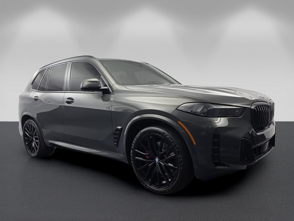Certified 2025 BMW X5 sDrive40i w/ M Sport Package RWD image 1