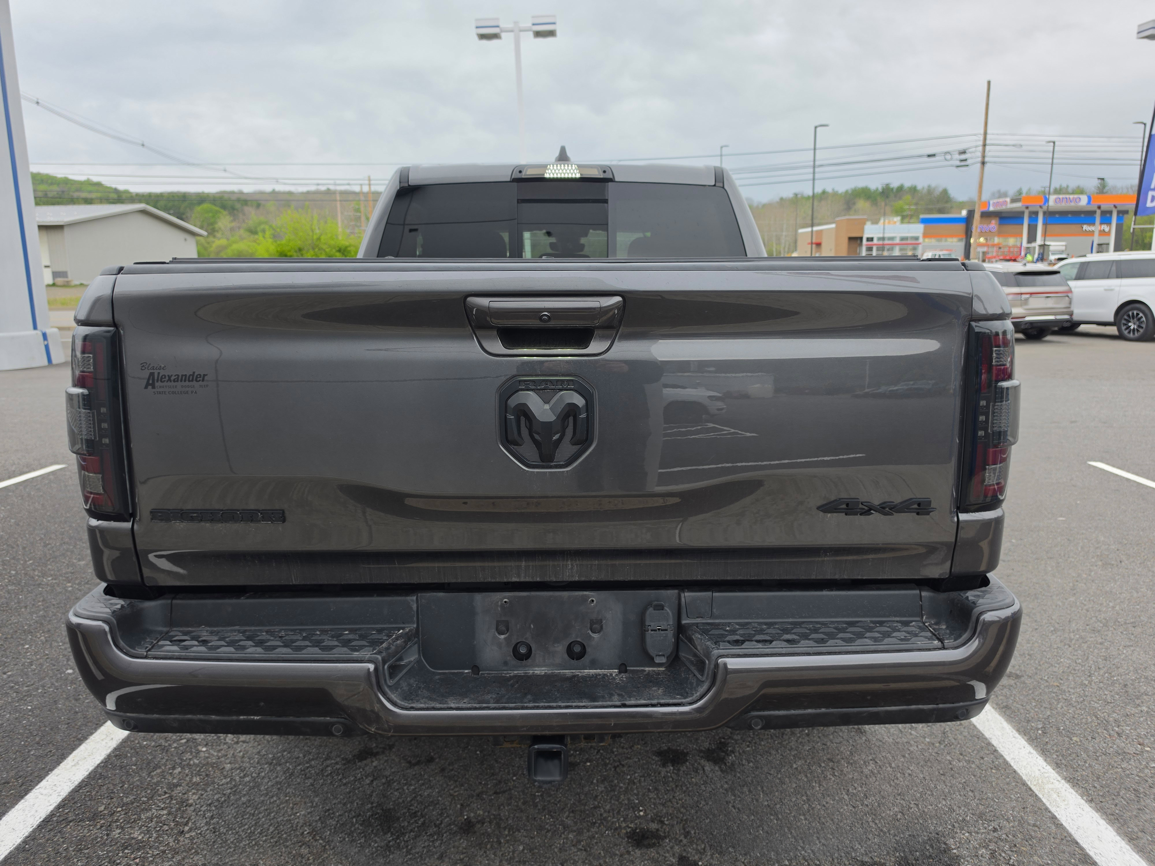 Used 2022 RAM 1500 Big Horn AWD/4WD image 4