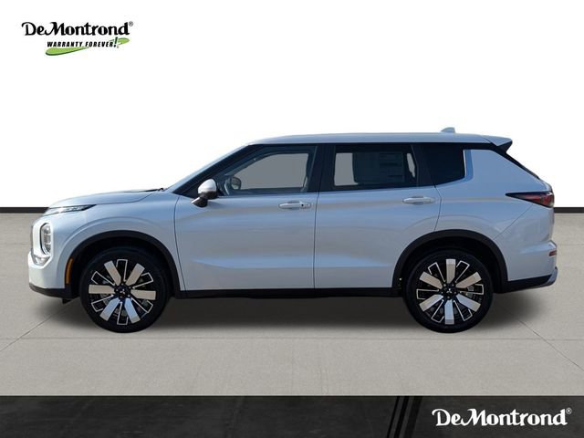 New 2026 Mitsubishi Outlander SE FWD image 8