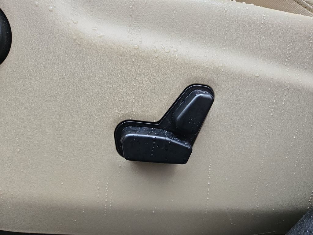 Used 2020 Dodge Durango Citadel w/ Mopar Chrome Appearance Group image 14