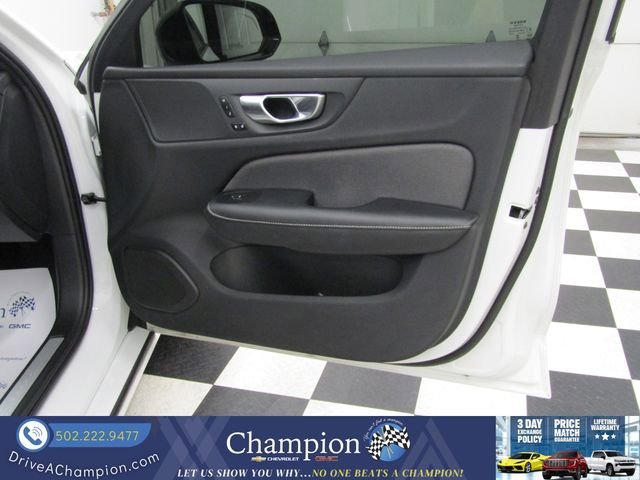 Used 2024 Volvo S60 B5 Plus w/ Climate Package FWD image 40