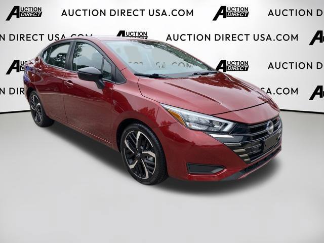 Used 2025 Nissan Versa SR FWD image 23