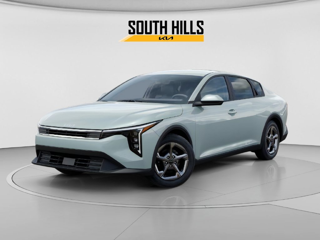 New 2027 Kia K4 FWD image 1