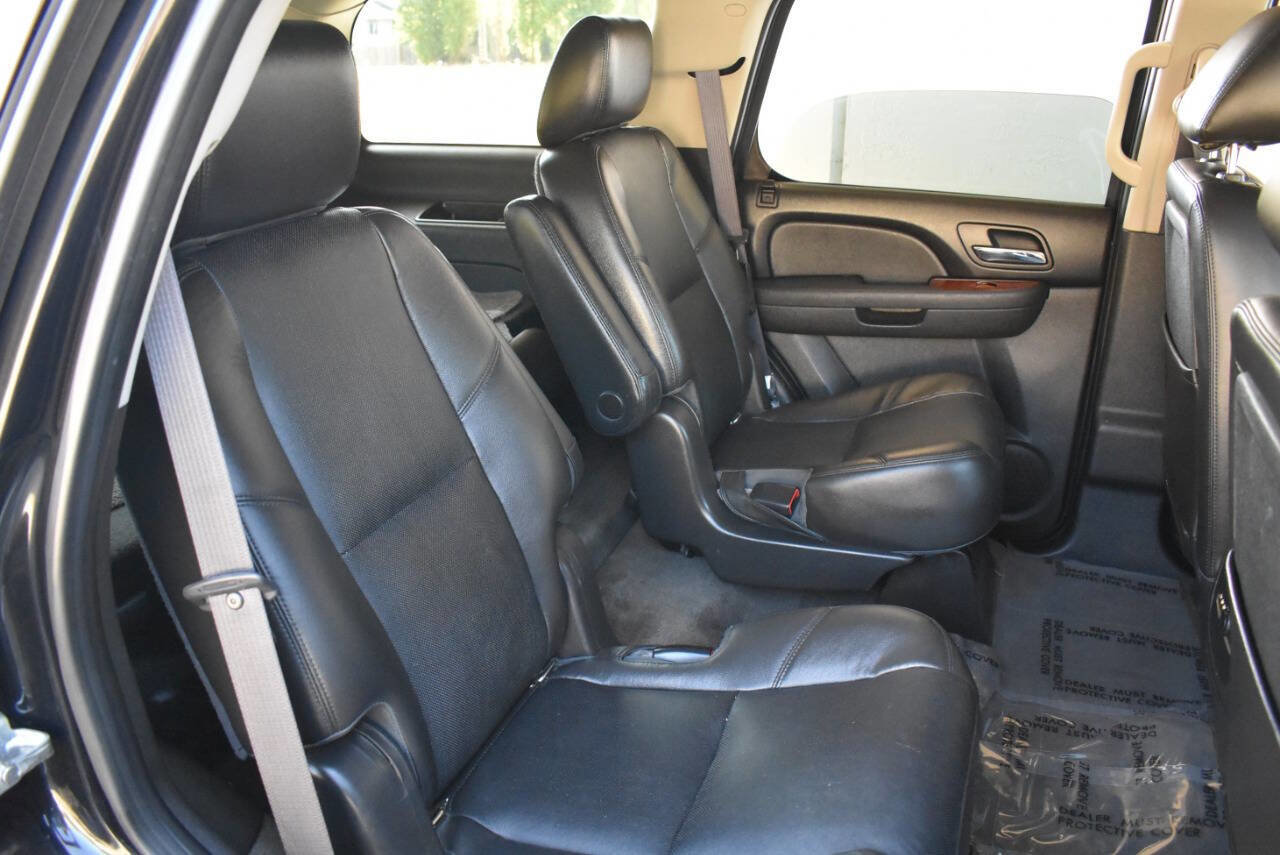 Used 2012 Chevrolet Tahoe LTZ image 39