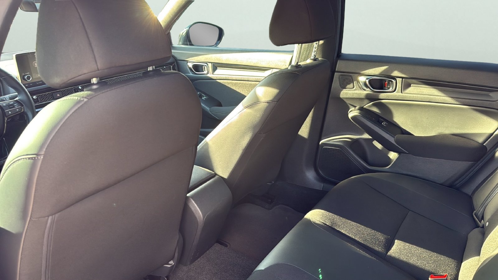 Used 2025 Honda Civic Sport image 22