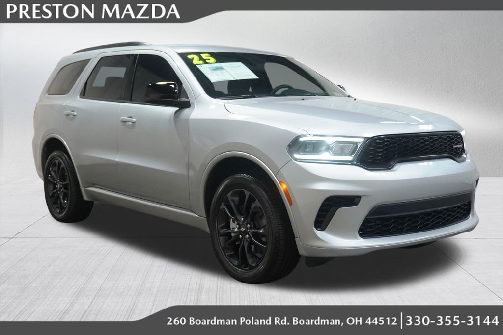 Used 2025 Dodge Durango GT w/ Blacktop Package AWD/4WD image 1