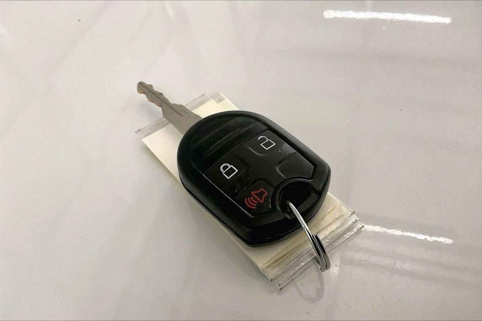 Used 2013 Ford Explorer 4WD w/ Class III Trailer Tow Pkg image 9