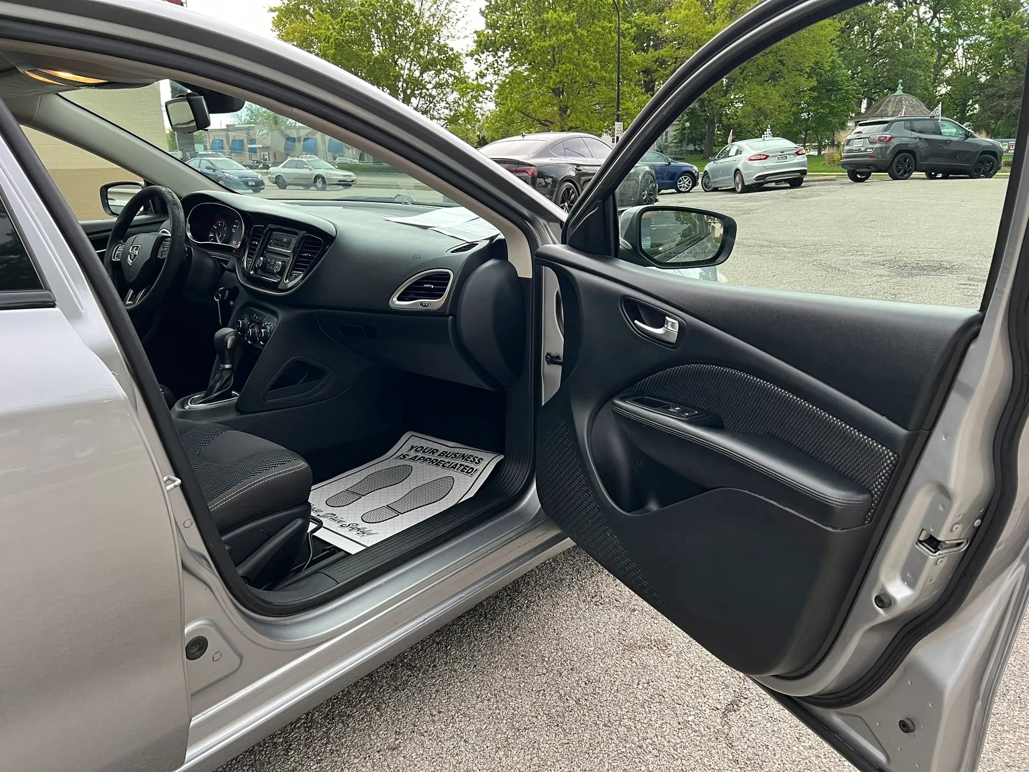 Used 2015 Dodge Dart SXT FWD image 18