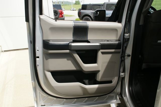 Used 2017 Ford F150 XLT AWD/4WD image 24