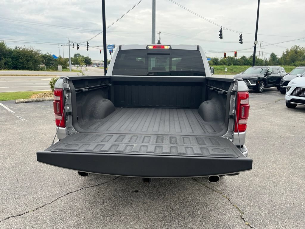 Used 2019 RAM 1500 Big Horn AWD/4WD image 11