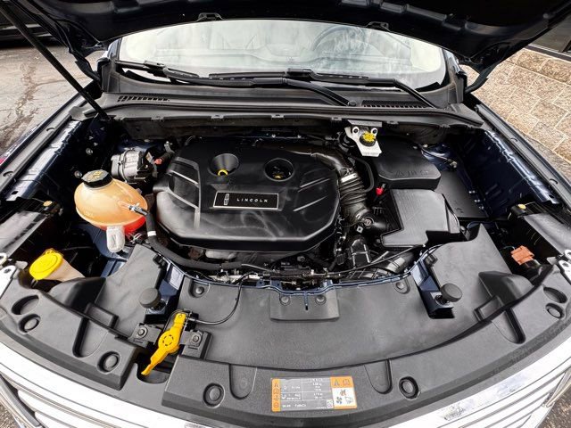 Used 2018 Lincoln MKC Select w/ Select Plus Package AWD/4WD image 7